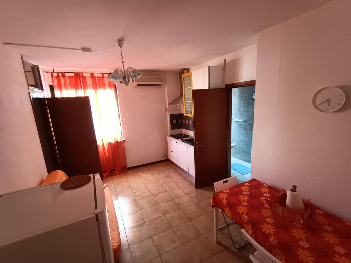 Apartament Monolocale Andrea Navacchio Zewnętrze zdjęcie